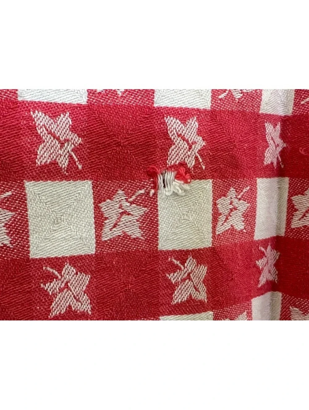 4 Vintage Commercial Use Tablecloths Red White Flower Leaves